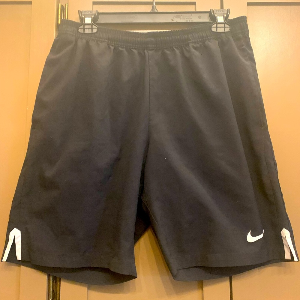 Men’s Nike Dri-FIT shirts. Size Medium